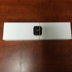 Apple Watch 6th Generation 44mm