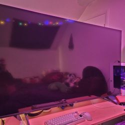 Huge Hisense 4k Smart TV 