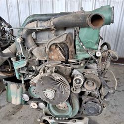 2012 D13 Volvo Engine