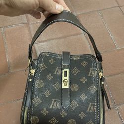 NWT Women Crossbody Shoulder Bag