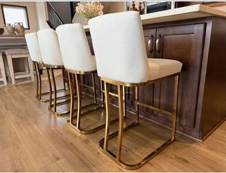 Set of 4, Kitchen Island Counter Stools
24 Inch Modern Barstools, Metal Bar Stool for Kitchen Island, Faux Leather Countertop Stools