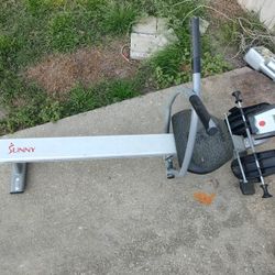 Sunny Health Rower 