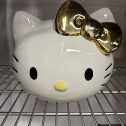 Hello Kitty Flower Pot 