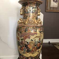 Hand Painted Satsuma Oriental Vase