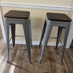 Flash Furniture 32.5-in H Bar height Stackable Metal Bar Stool