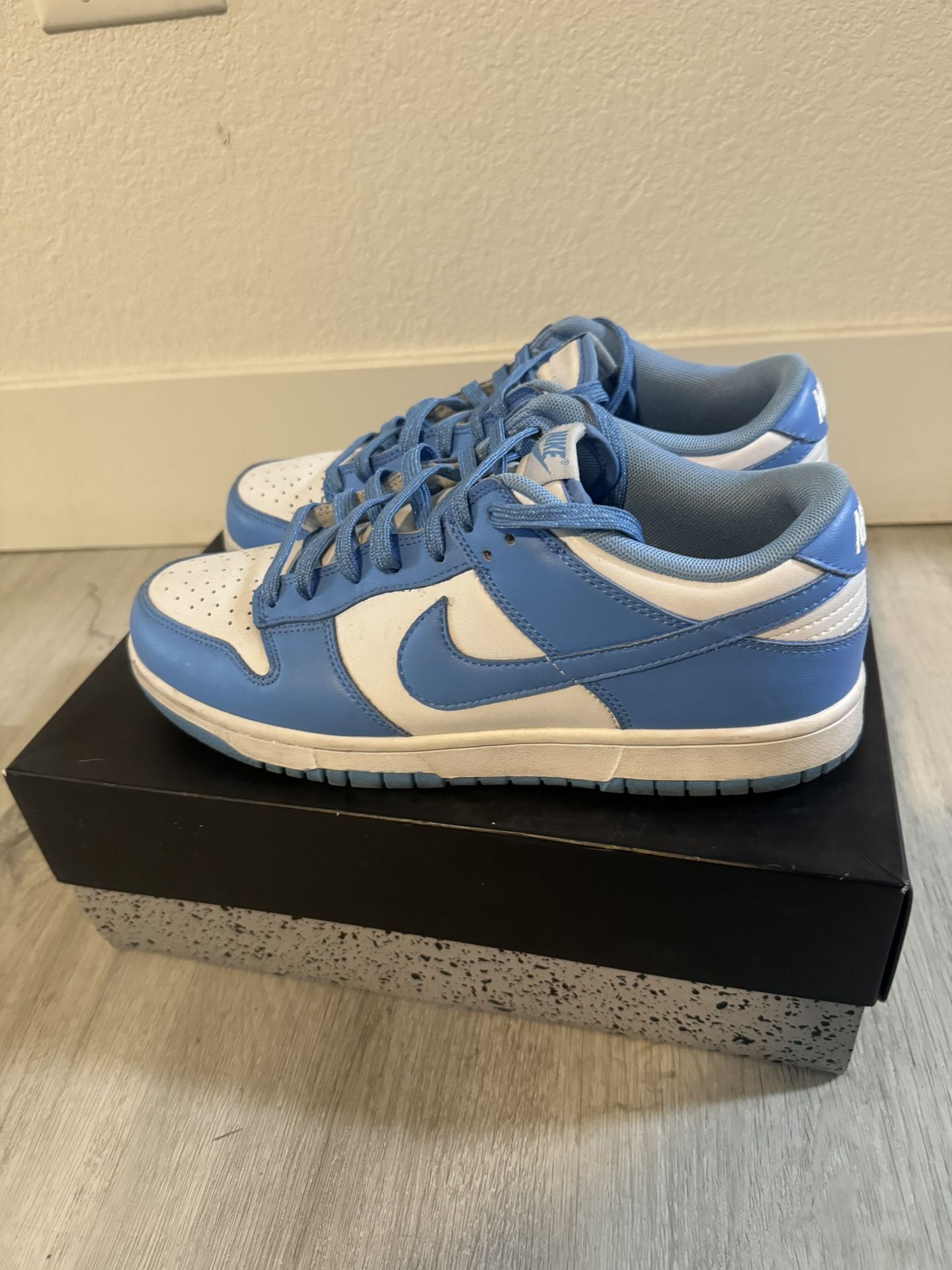 Nike Dunk Low Unc (2021)