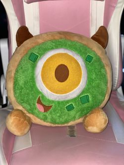 Disney Munchlings Avocado Sushi Roll Mike Wazowski Parks Plush