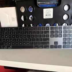 Apple Magic Keyboard