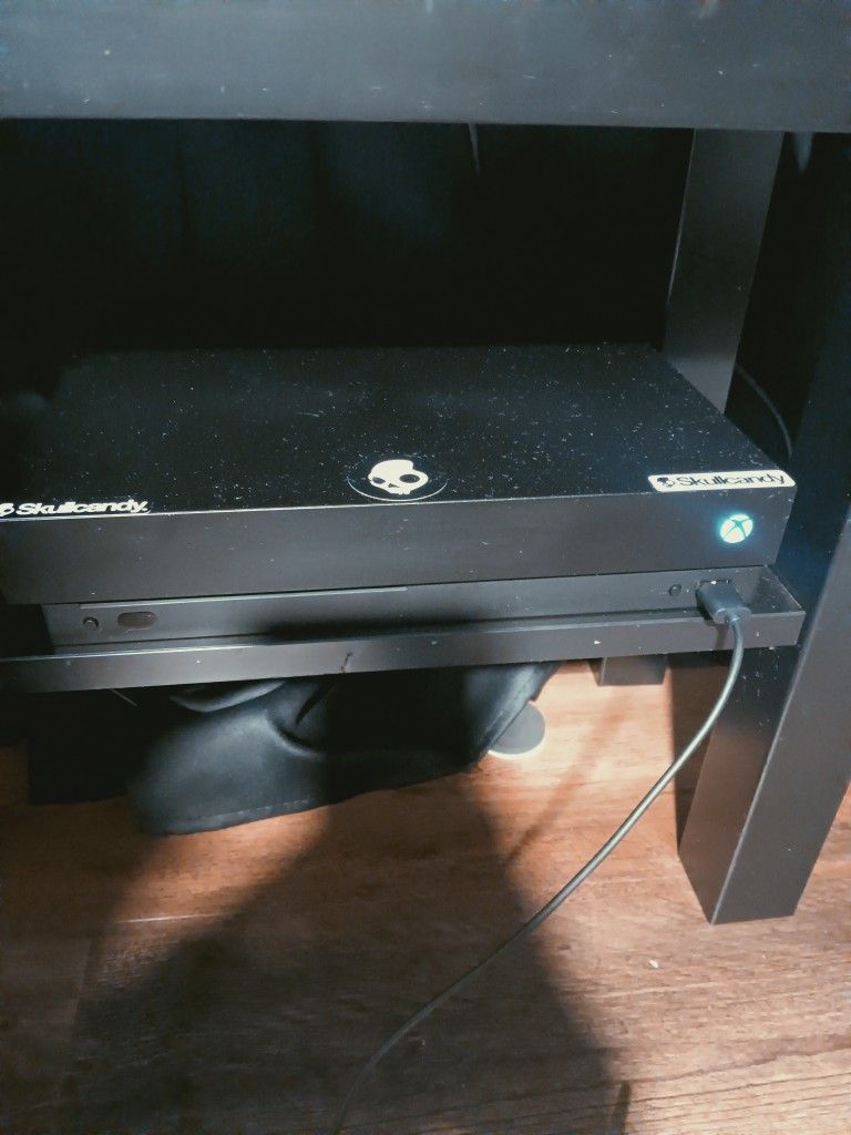 Xbox One X