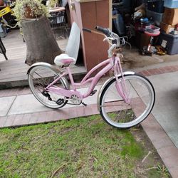 Girls Schwinn Bike