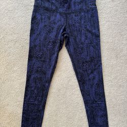 Women’s Purple Workout Leggings (Small)