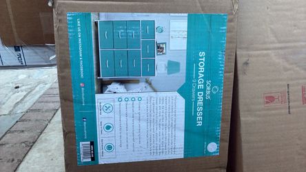 Nine drawers set dresser