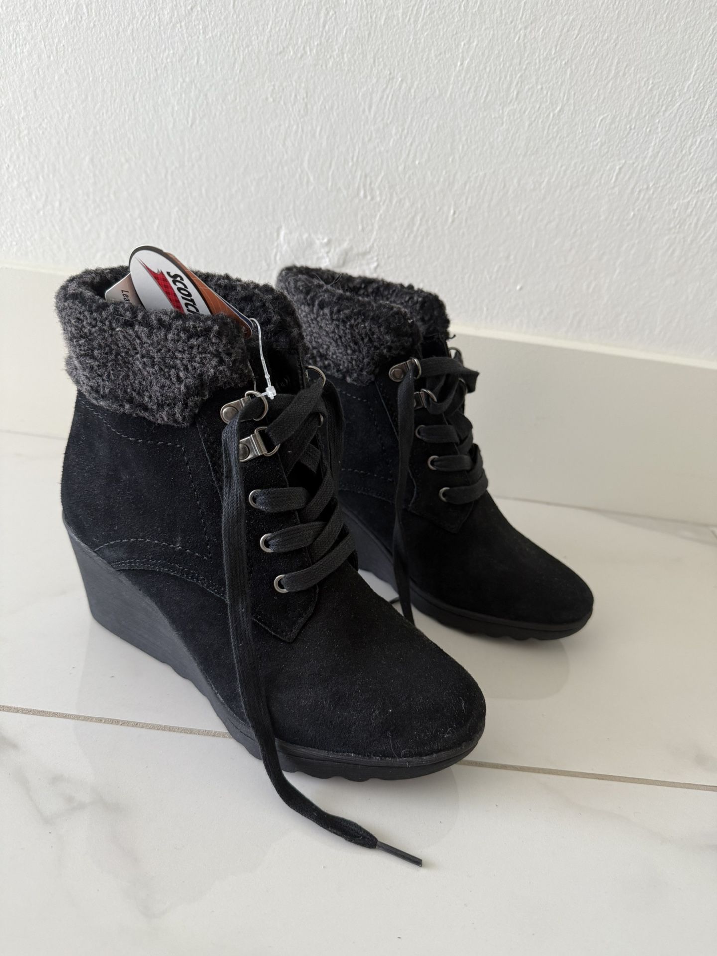 White Mountain Leather Faux Fur Lined Boots