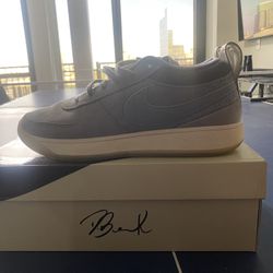 Book 1 “Mirage V2” Size 9 