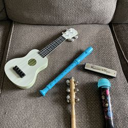Musical children’s toy instruments bundle 