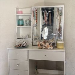 Child size vanity