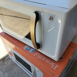 Microwave B New In Box 