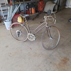 Vintage SCHWINN bike