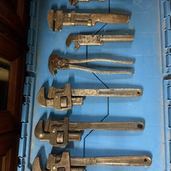 Old Tools 