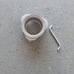 Insinkerator Fixture
