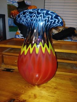 Murano or Essie Zareh or Style vibrant heavy vase