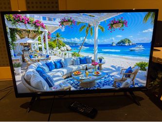 VIZIO 32” TV