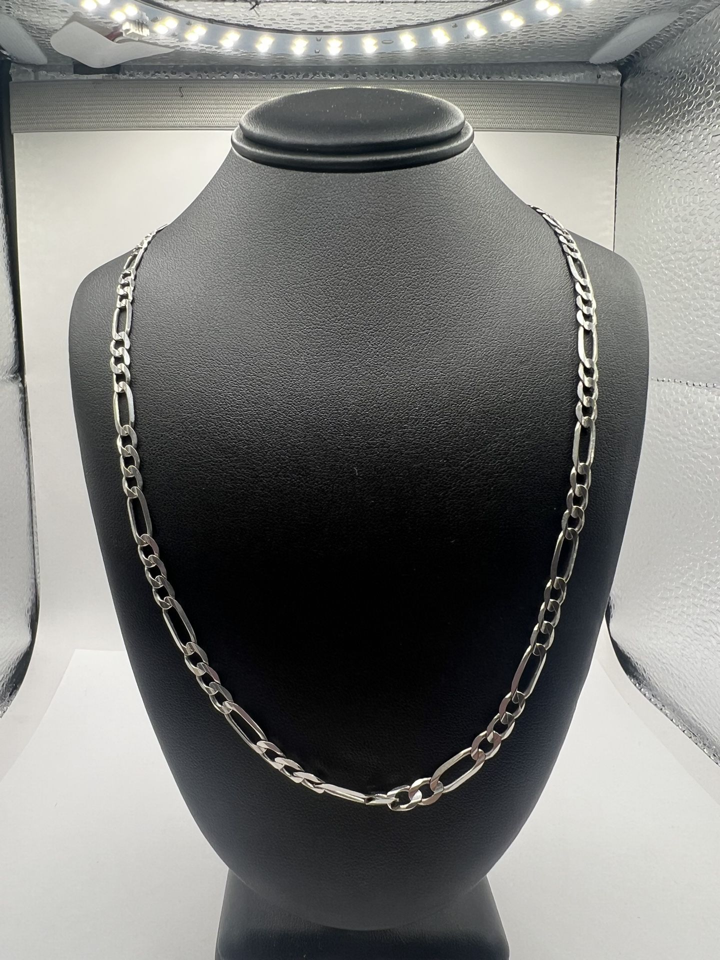 10k White Gold Chain