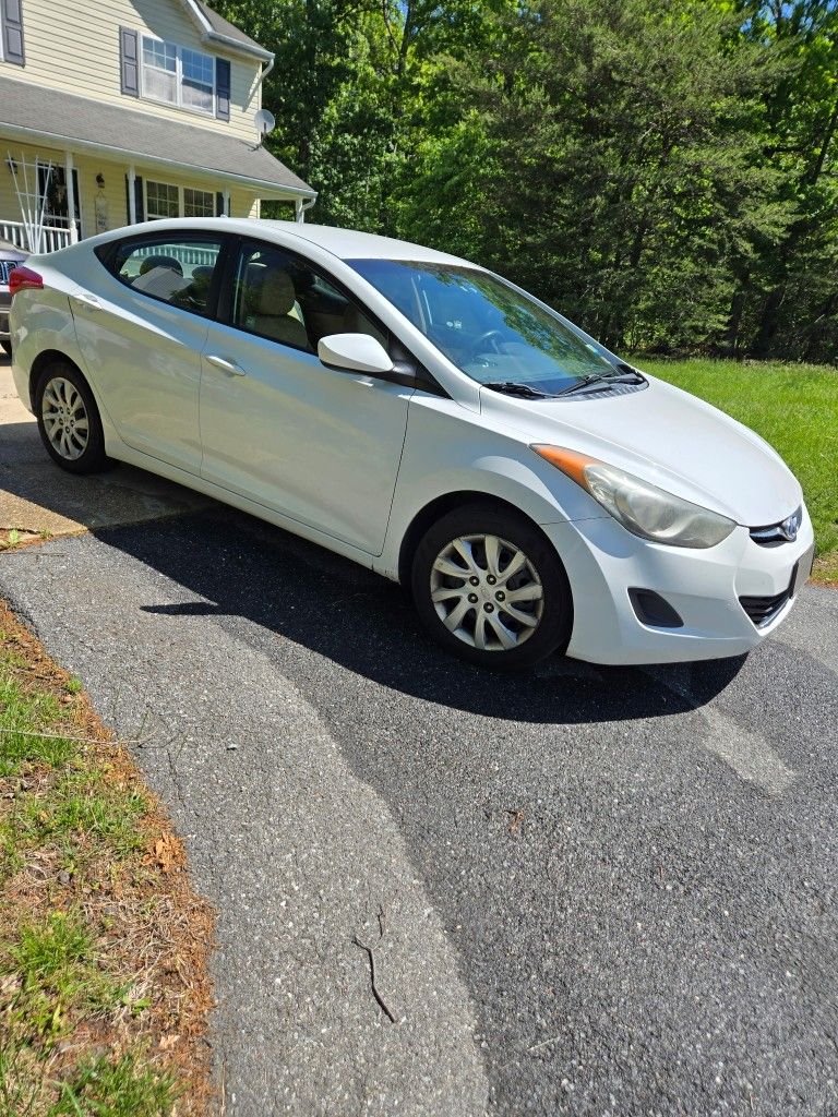 2011 Hyundai Elantra