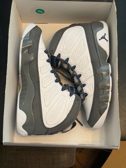 Air Jordan 9 flint gray / french blue size 7