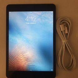 Apple iPad Mini 16GB Space Gray GOOD Open To Reasonable Offers
