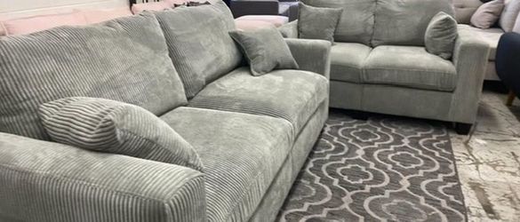 New gray corduroy couch and love seat set / free delivery