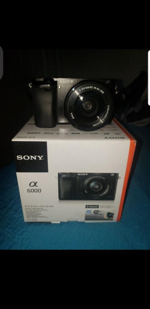 Camera Sony a6000