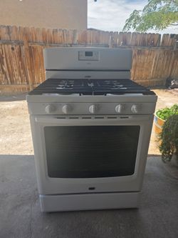 Gas stove