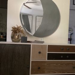 Entryway Mirror Wall 