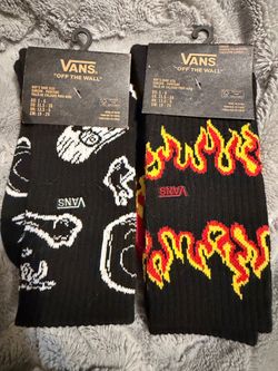 2 pairs of boys vans crew sock size 1-6 NWT
