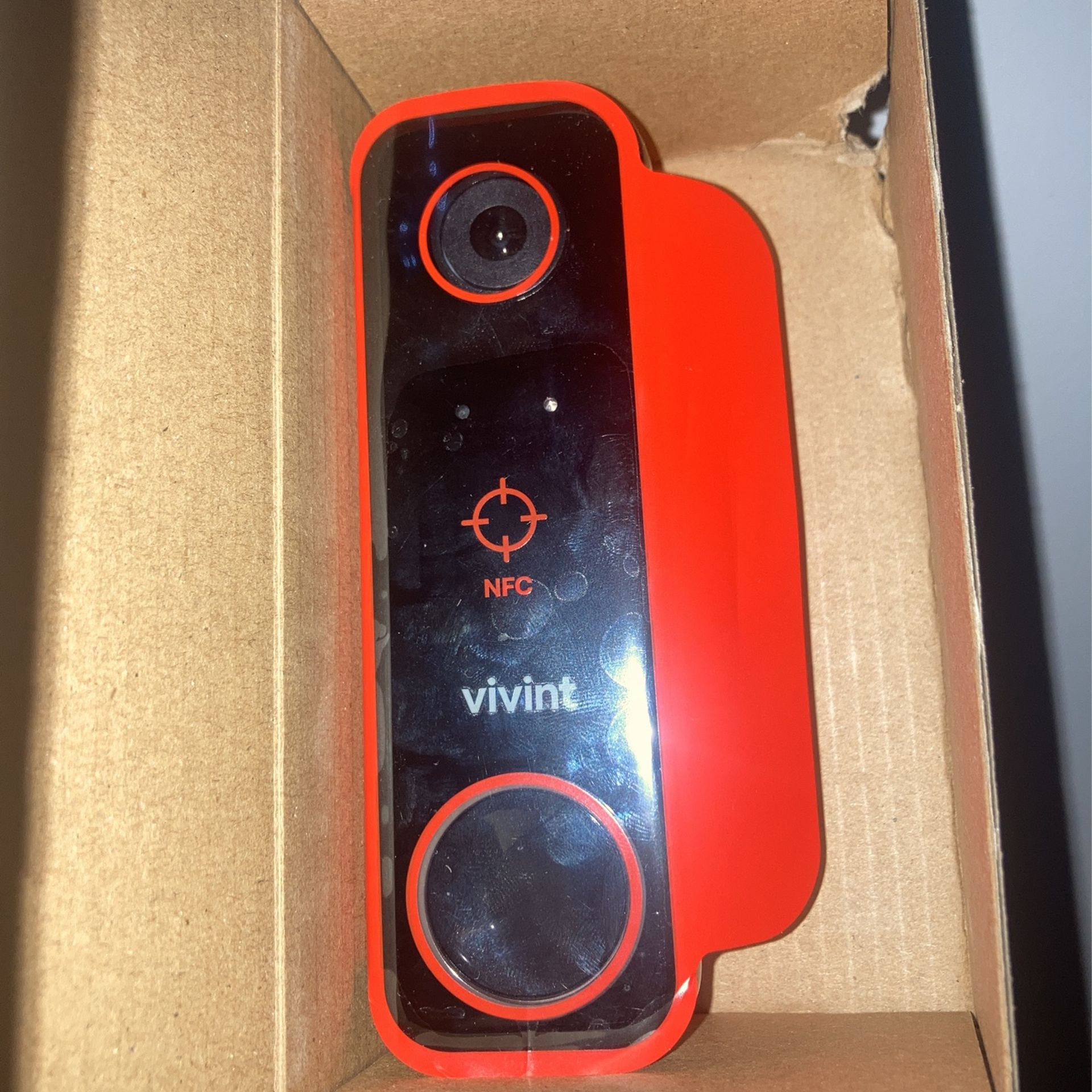 Vivint Doorbell Pro Camera 