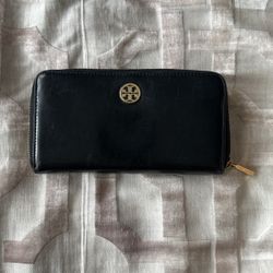 Tory Burch Leather Wallet 