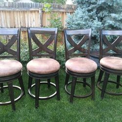 Set Of 4 Rotating Premium Bar Stools Chairs 19" diameter 44" tall