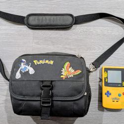 Nintendo GameBoy Color Pokemon Edition w/ Games & Case