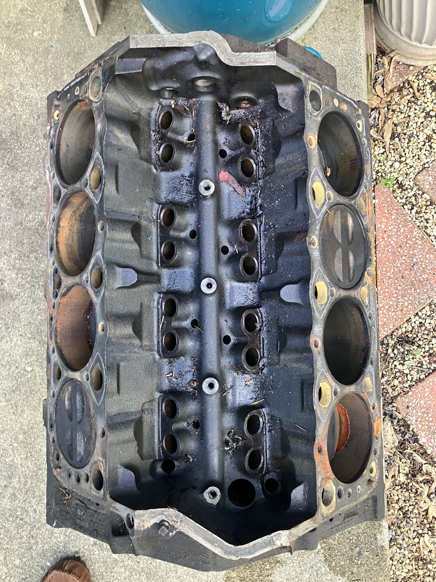 3 Chevy Small Block Engines 350/327 Cu In Disassembled State