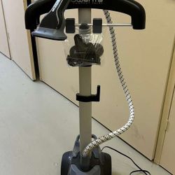 Rowenta steamer for clothes with stand