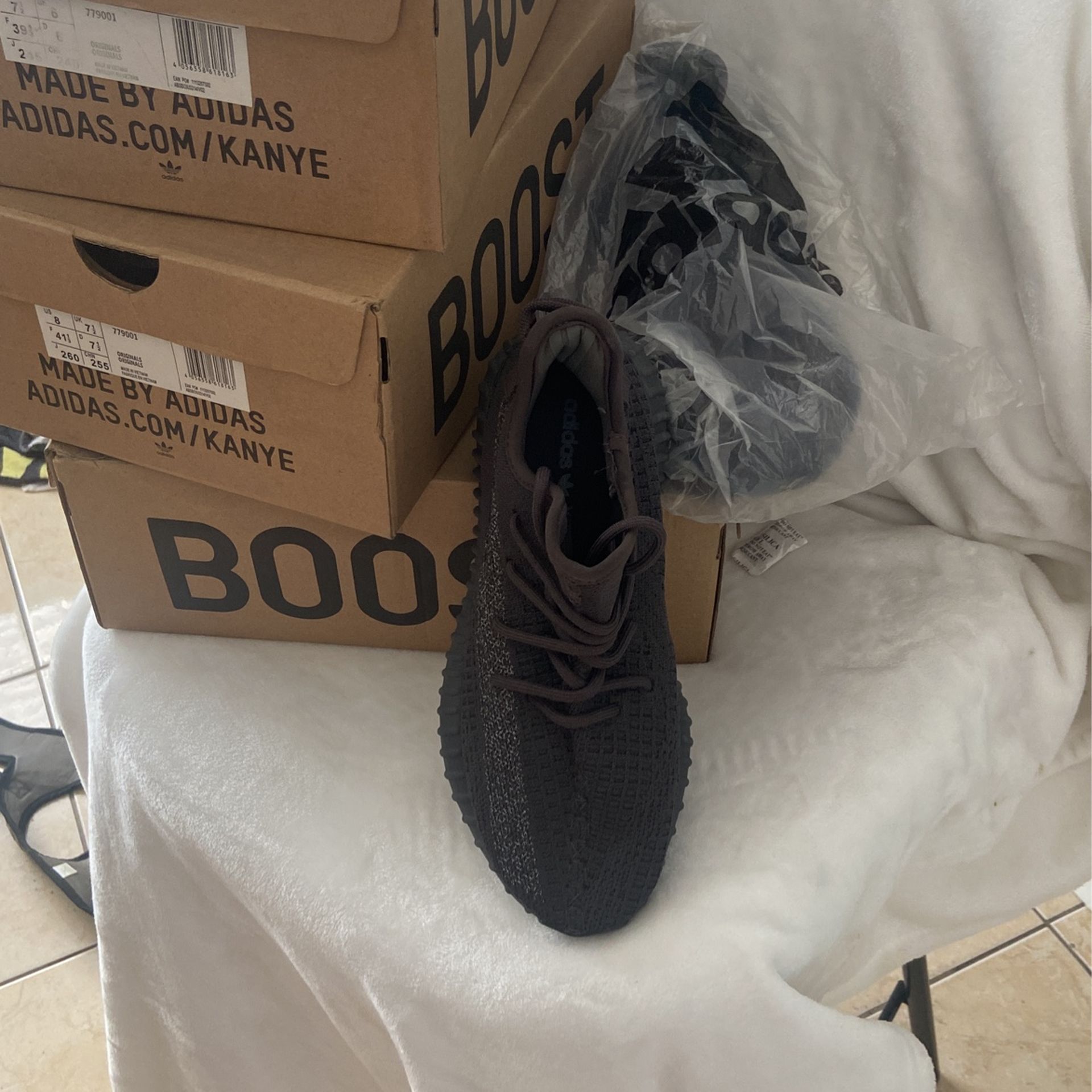 yeezy 350 boost box Buy Pokemon Scarlet and Violet Temporal Forces Booster Pack Trading Card  Game (English)