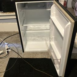 Mini Fridge For Sale