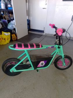 Razor Rumbler 12 , 22mph electric bike kids
