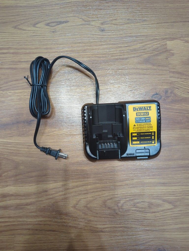 Charger DeWalt