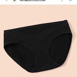 Esta prenda es un paquete de ropa interior femenina  Bamboo Cool de talla XXL, fabricada con fibras de bambú para mayor suavidad y transpirabilidad.