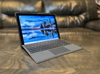 Touchscreen Microsoft Surface Pro 4 Core i5 8GB RAM 256GB SSD 13.3” 2K display Windows 11 tablet laptop computer with Cover