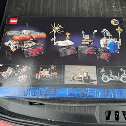 Lego Lunar Rover 42182