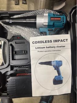 Cordless impact Lithium battery riveter