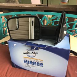 Extended Mirrors For Truck   ,,, I Have Right And Left …. Both Still In Box   Never Used  